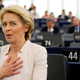 Ursula Von der Leyen v BiH obljubila pomoč EU po poplavah