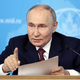 Kremelj pozval Ukrajino k razmisleku o umiku vojske. Putin: Zelenski ni legitimen predsednik