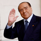 Berlusconi v družbi zgodovinskih osebnosti