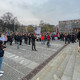 Še nikoli toliko okužb, sredi Ljubljane pa protest več tisoč ljudi, vsi brez mask